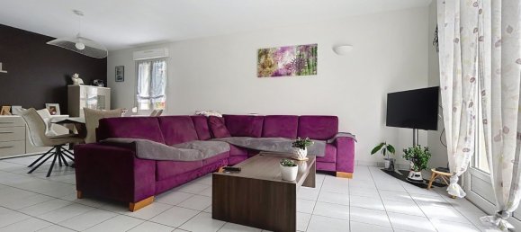 3 bedrooms House in Entrange, France No. 300104 16