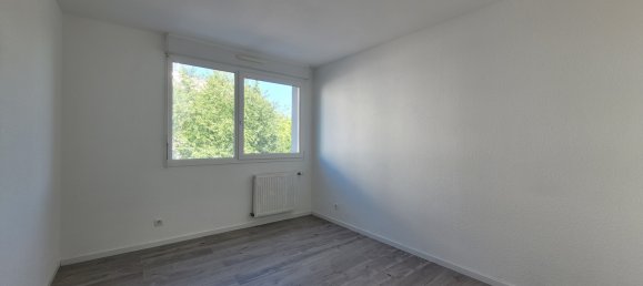 3 bedrooms Apartment in Thann, France No. 238715 9