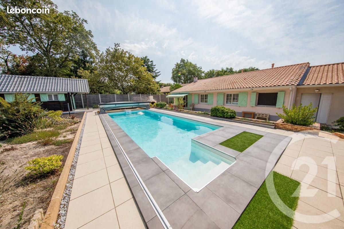 Casa T4 em Le Haillan, France N.º 319583