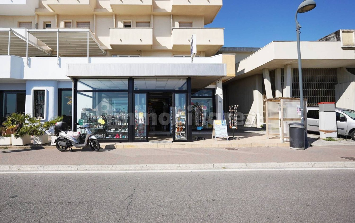 1 room Commercial property in Bellaria Igea Marina, Italy No. 317064