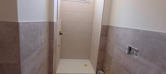 3 bedrooms Apartment in Bologna, Italy No. 318911 16