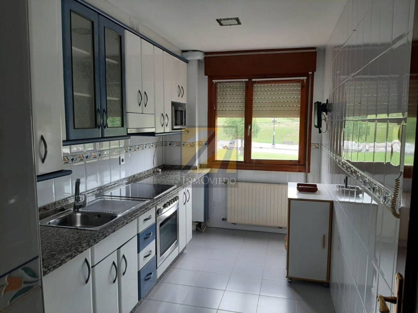 2 bedrooms Apartment in Oviedo, Spain No. 165399