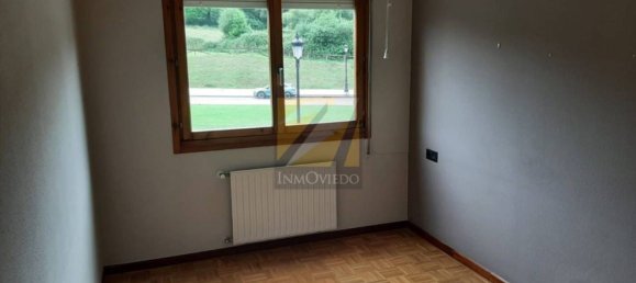 2 bedrooms Apartment in Oviedo, Spain No. 165399 8