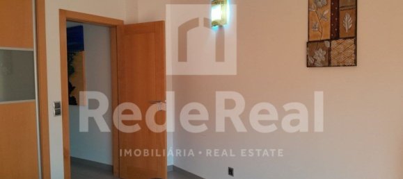 Квартира с 2 спальнями в Картейра, Португалия № 90536 9