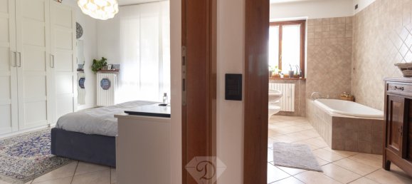 Вилла с 3 спальнями в Сумираго, Италия № 85157 45