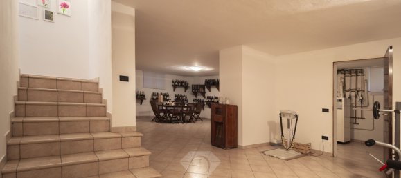 Вилла с 3 спальнями в Сумираго, Италия № 85157 23