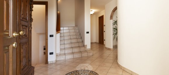 Вилла с 3 спальнями в Сумираго, Италия № 85157 28