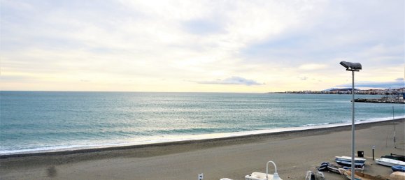 2 bedrooms Duplex in Caleta de Velez, Spain No. 130755 20