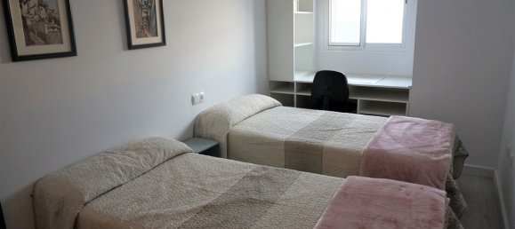 2 bedrooms Duplex in Caleta de Velez, Spain No. 130755 2