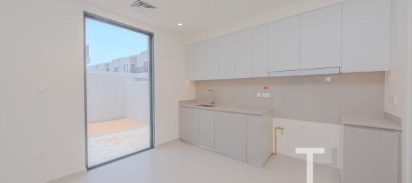 4 bedrooms Villa in Dubai South (Dubai World Central), UAE No. 32201 10