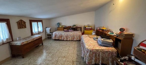 Villa de 7 habitaciónes en Concordia sulla Secchia, Italy No. 120313 10