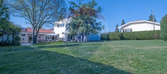 Дом с 5 спальнями в Визеу, Португалия № 171788 26