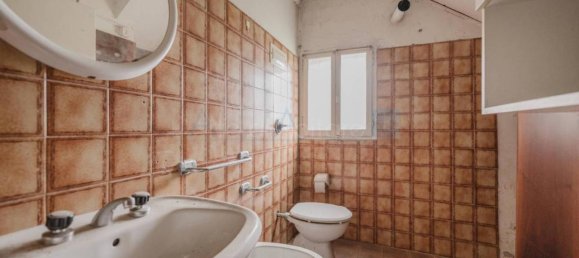 8-Zimmer Haus in Morgano, Italy, Nr. 132888 7