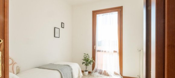 4-Zimmer Villa in Belfiore, Italy, Nr. 236479 2