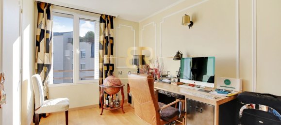 2 Schlafzimmer Wohnung in Le Kremlin-Bicetre, France, Nr. 161800 11