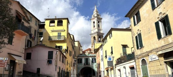 3 rooms Apartment in Dolcedo, Italy No. 37030 3