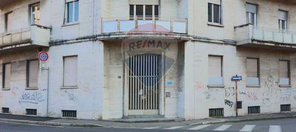 12-salle Appartement à Busto Arsizio, Italy No. 55127 4