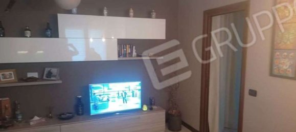 3 rooms Apartment in Legnano, Italy No. 303747 7