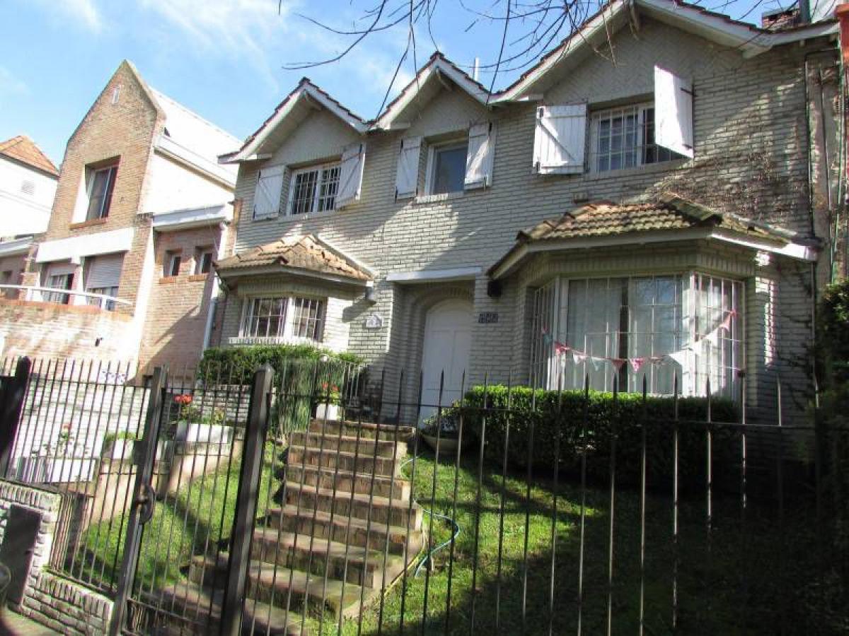 Дом с 3 спальнями в Сан Исидро, Аргентина № 16416