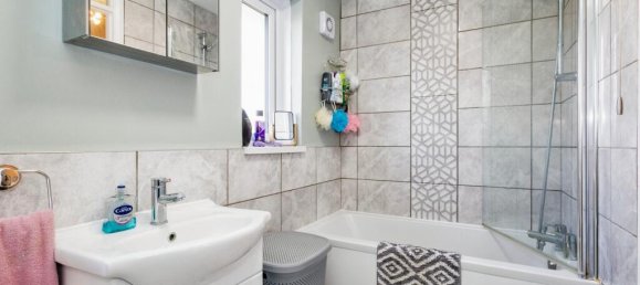 3 bedrooms House in Havant, United Kingdom No. 10896 9