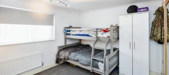 3 bedrooms House in Havant, United Kingdom No. 10896 11