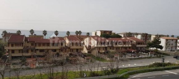 1 Schlafzimmer Penthouse in Falconara Albanese, Italy, Nr. 212611 4