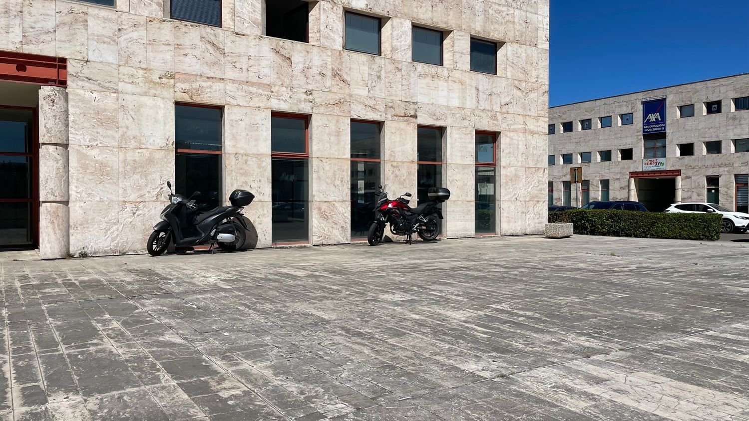  عقار تجاري في Arezzo, Italy 170متر مربع رقم 78553