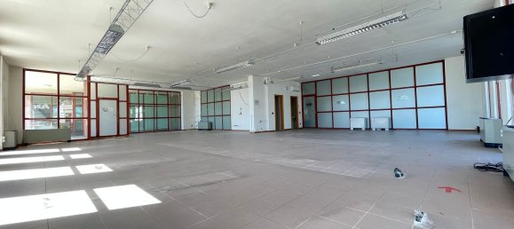  عقار تجاري في Arezzo, Italy 170متر مربع رقم 78553 6