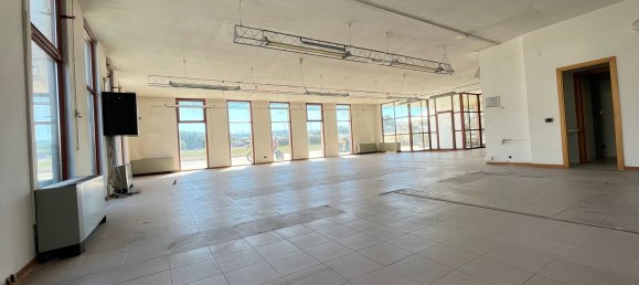  عقار تجاري في Arezzo, Italy 170متر مربع رقم 78553 4