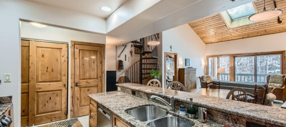 2 bedrooms Cafe / restaurant in Beaver Creek, USA No. 560277 6