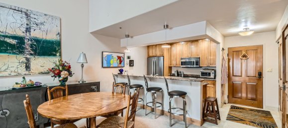 2 bedrooms Cafe / restaurant in Beaver Creek, USA No. 560277 4