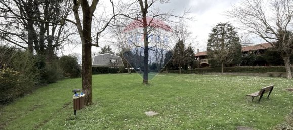 3 bedrooms Apartment in Arese, Italy No. 170012 36