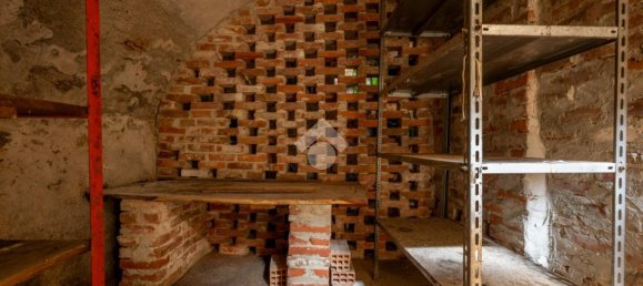 Villa de 8 divisões em Busca, Italy N.º 18503 48