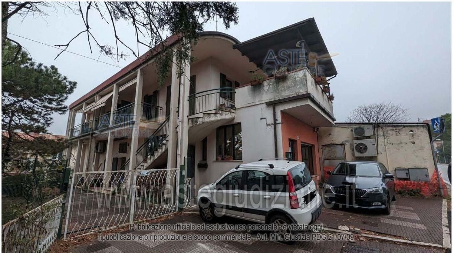 9-salle Appartement à Agugliano, Italy No. 25641