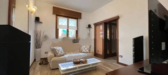 9-Zimmer Villa in Gonzaga, Italy, Nr. 100426 14