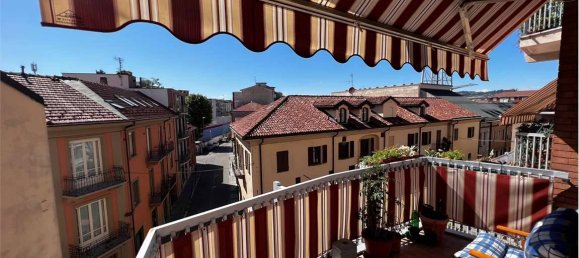 Квартира с 2 спальнями в Альба, Италия № 208818 20