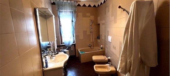 Квартира с 2 спальнями в Альба, Италия № 208818 17