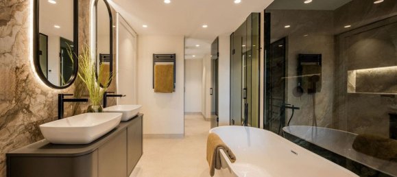 3 bedrooms Apartment in Estepona, Spain No. 120125 26