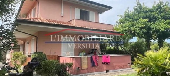 8-Zimmer Villa in Massa, Italy, Nr. 260645 5