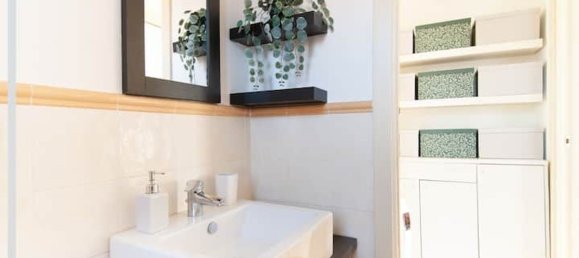 3-salle Appartement à Salò, Italy No. 168386 12