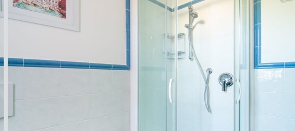 3-salle Appartement à Salò, Italy No. 168386 26