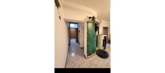 Квартира с 5 комнатами в Меркато Сарачено, Италия № 253552 2