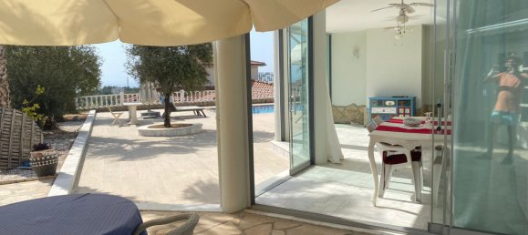 Villa 3+1 in Incekum, Turkey No. 14689 20