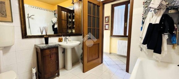 3 bedrooms House in Bressana Bottarone, Italy No. 372652 28