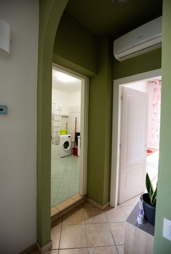 Apartamento de 2 habitaciónes en Tortona, Italy No. 112647