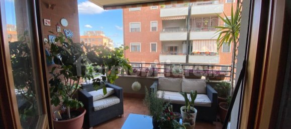 2 Schlafzimmer Wohnung in Rome, Italy, Nr. 318473 5