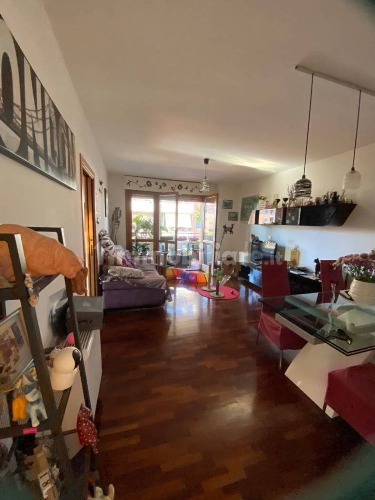2 Schlafzimmer Wohnung in Rome, Italy, Nr. 318473