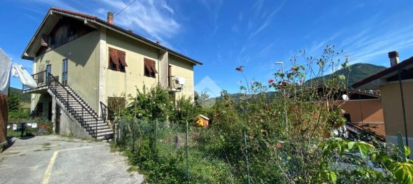 4 bedrooms Apartment in Casella, Italy No. 71775 4