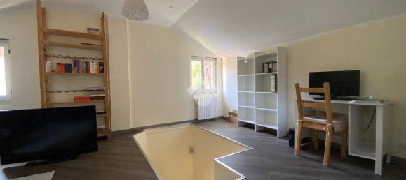 4 bedrooms Apartment in Casella, Italy No. 71775 12