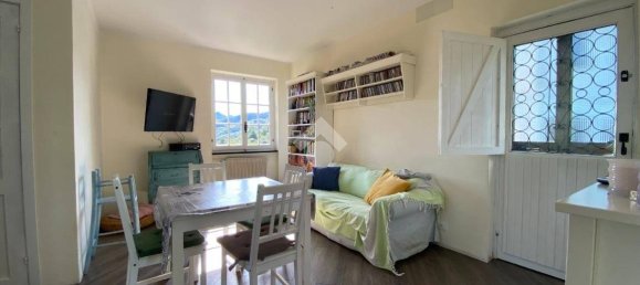 4 bedrooms Apartment in Casella, Italy No. 71775 2